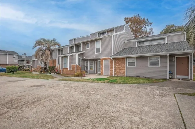 $155,000 | 245 Avant Garde Circle, Unit 245, Kenner, LA 70065