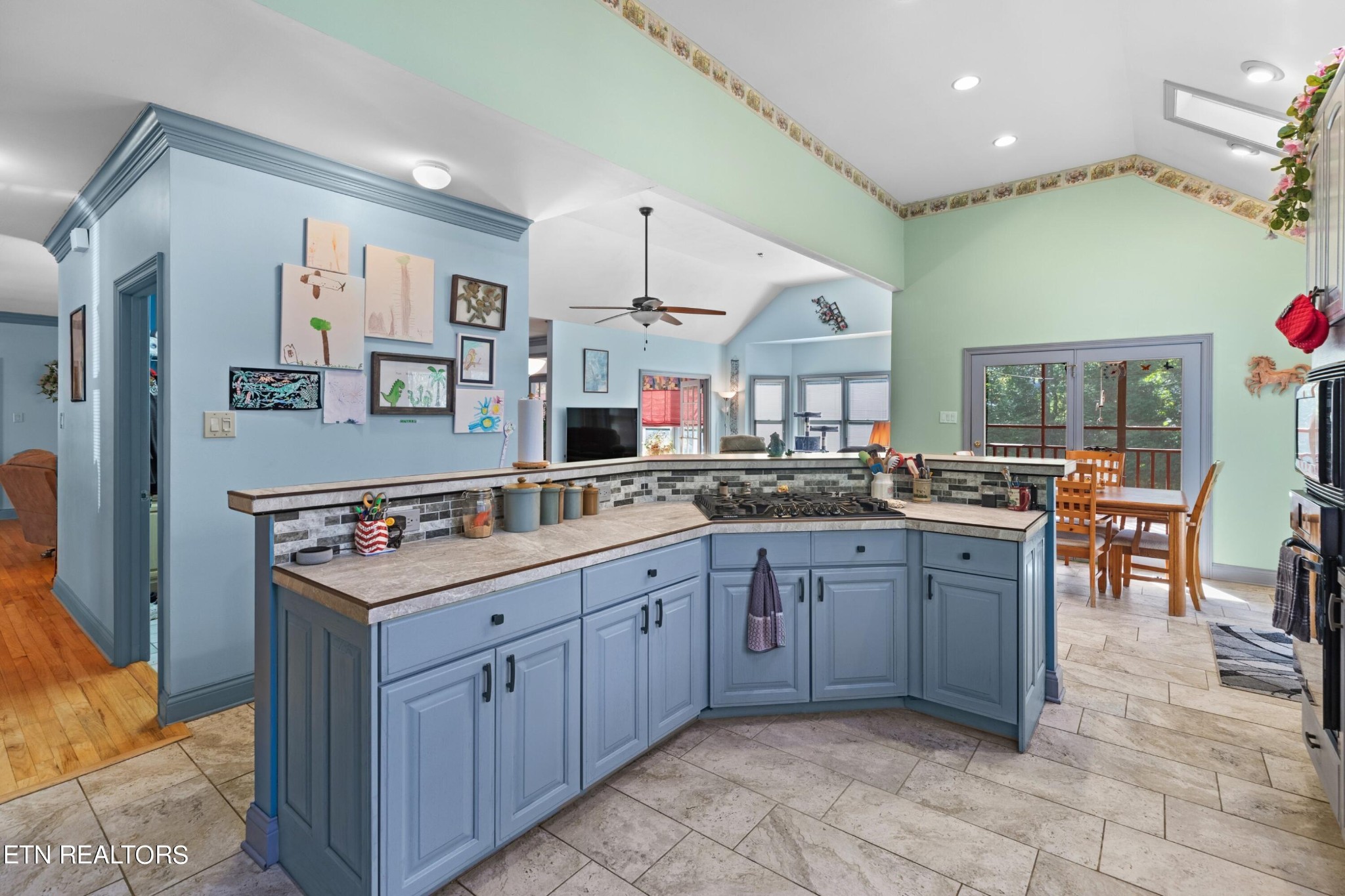 1317 Wendover Road Knoxville, TN 37932 - Photo 25 of 48