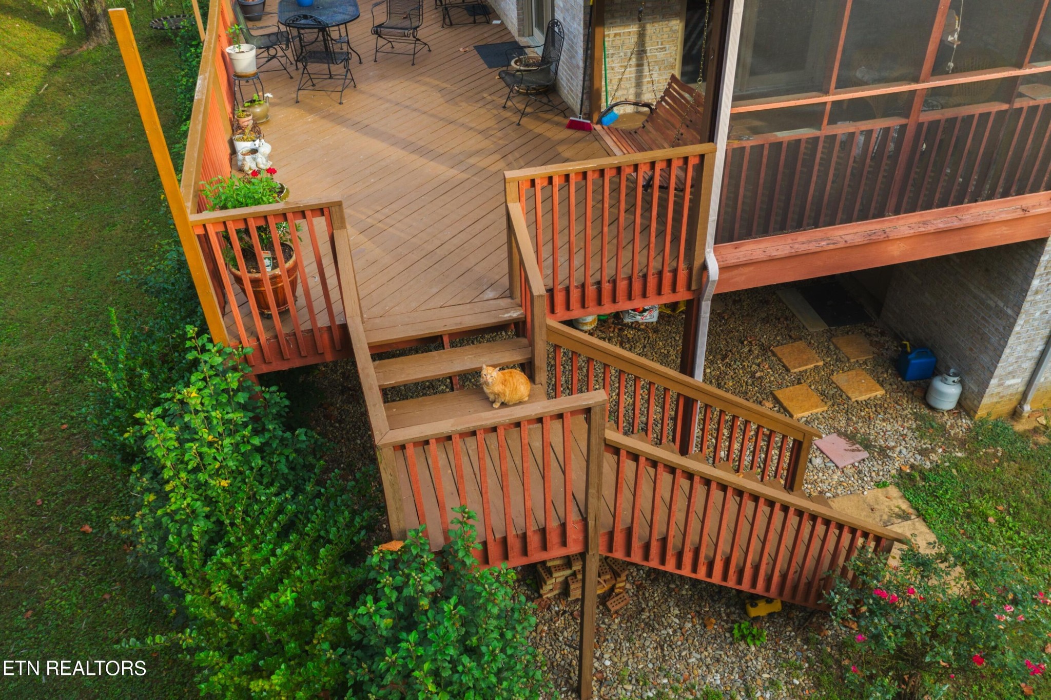 1317 Wendover Road Knoxville, TN 37932 - Photo 9 of 48