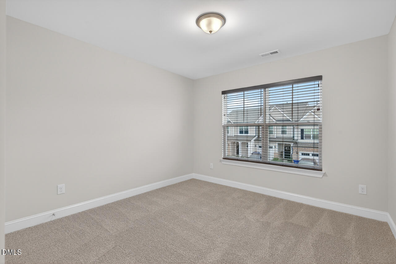 1024 Heartstone Way Durham, NC 27713 - Photo 37 of 50 39