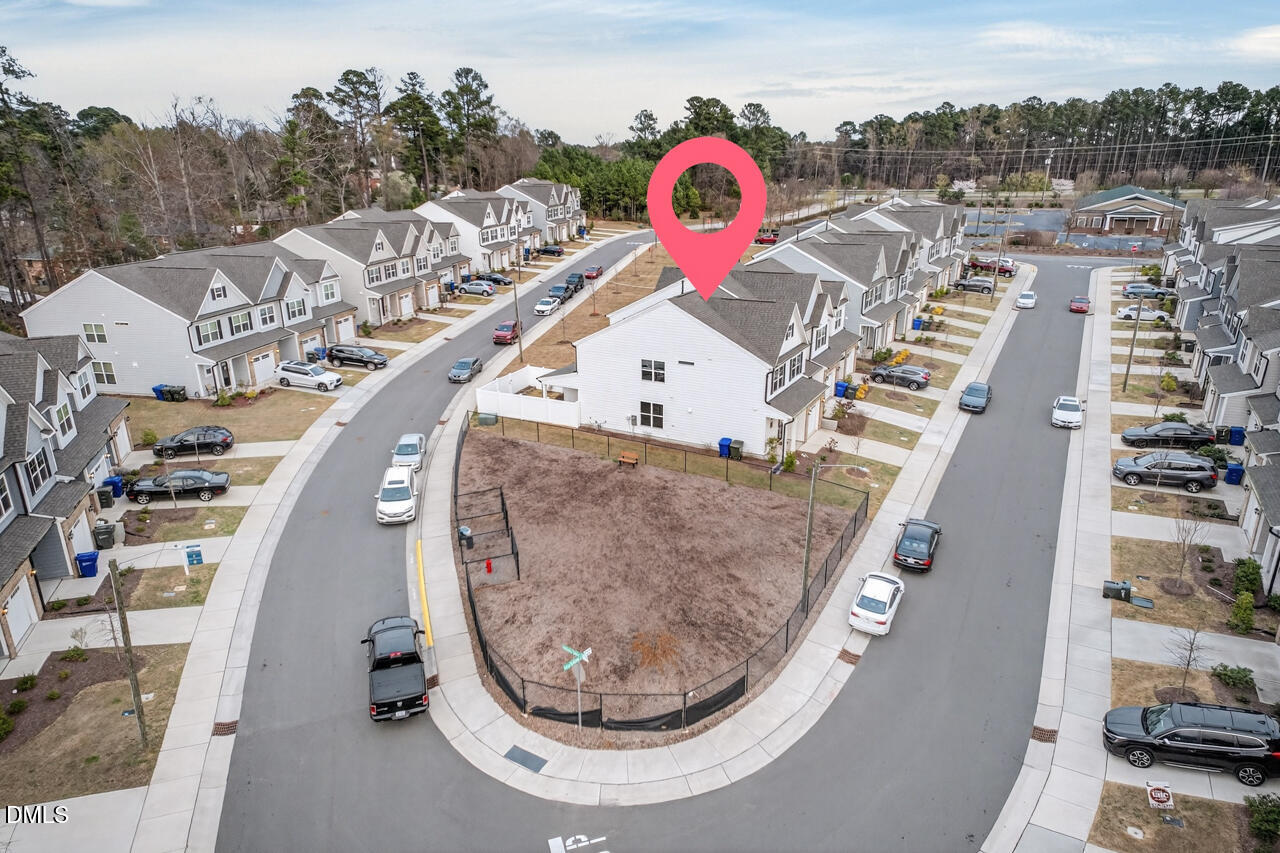 1024 Heartstone Way Durham, NC 27713 - Photo 48 of 50 51