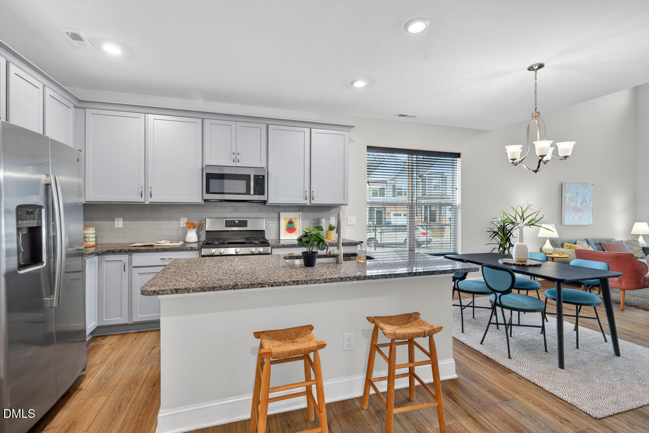 1024 Heartstone Way Durham, NC 27713 - Photo 7 of 50 07