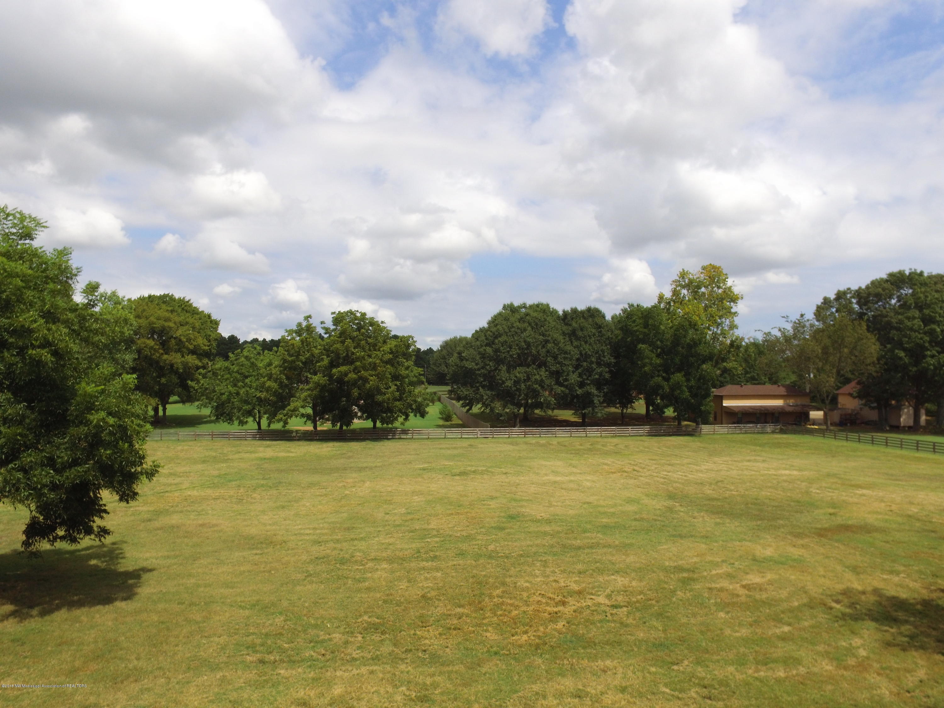 7980 Malone Road Olive Branch, MS 38654 - Photo 4 of 42 DJI_0028