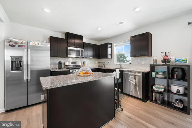 $2,850 | 26 L L Wendowski Street, Beverly, NJ 08010