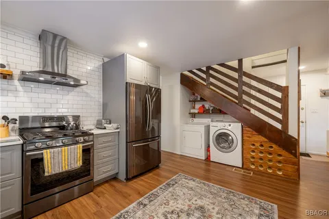 $569,900 | 39309 Peak Lane, Big Bear Lake, CA 92315