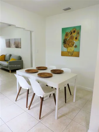 $4,000 | 3134 Southwest 25th Terrace, Unit FRONT, Miami, FL 33133