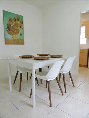 $4,000 | 3134 Southwest 25th Terrace, Unit FRONT, Miami, FL 33133