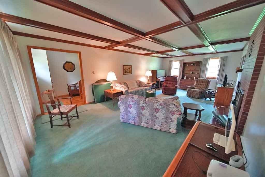 33 Maple Street Houlton, ME 04730 - Photo 22 of 80 living-room-33-maple-st