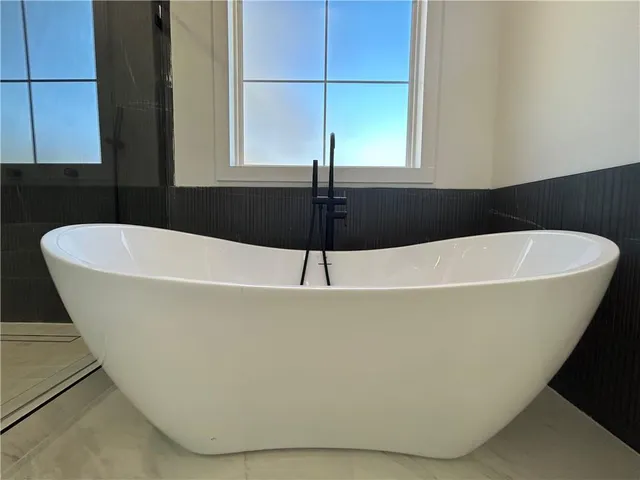 $5,995 | 73 Whitefoord Avenue Southeast, Atlanta, GA 30317