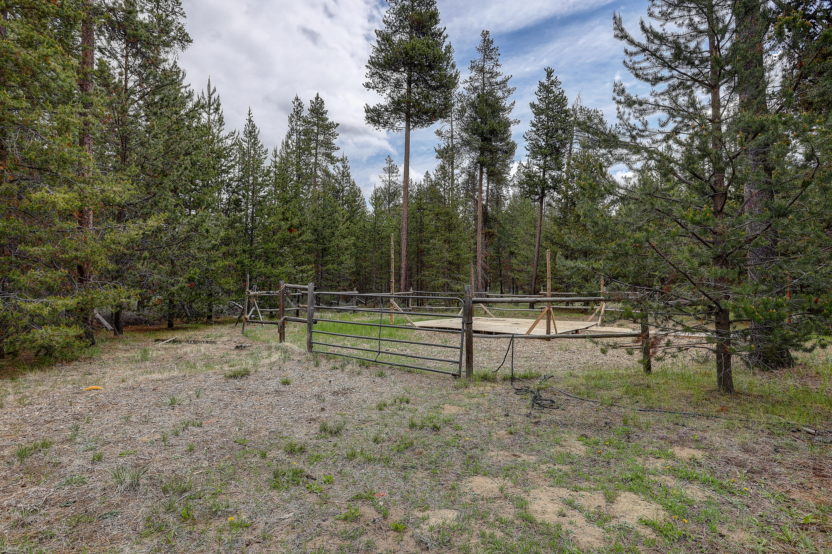 15400 Federal Road La Pine, OR 97739 - Photo 27 of 50 15400 Federal Road MLS-24