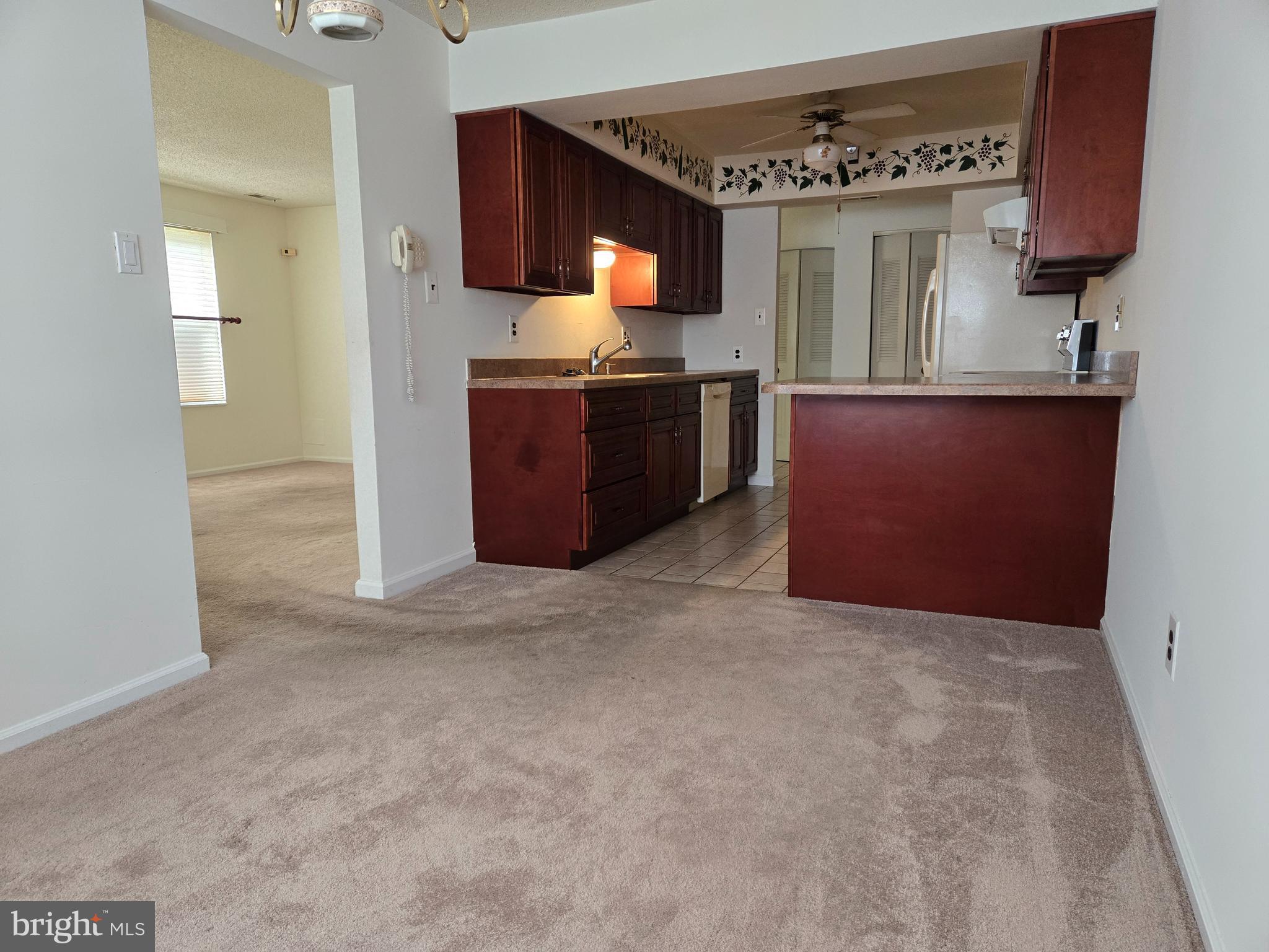 735 South Main Road, Unit 7 Vineland, NJ 08360 - Photo 8 of 23 Gallery Image 8