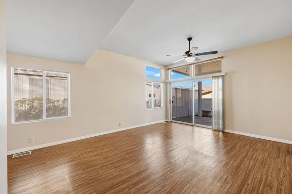 $1,950 | 15300 Palm Drive, Unit 33, Desert Hot Springs, CA 92240