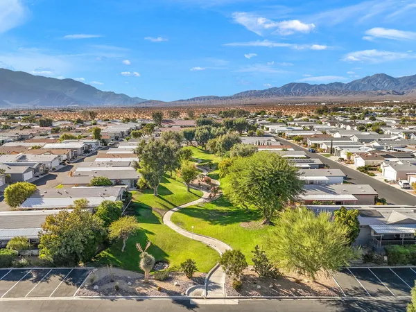 $1,950 | 15300 Palm Drive, Unit 33, Desert Hot Springs, CA 92240