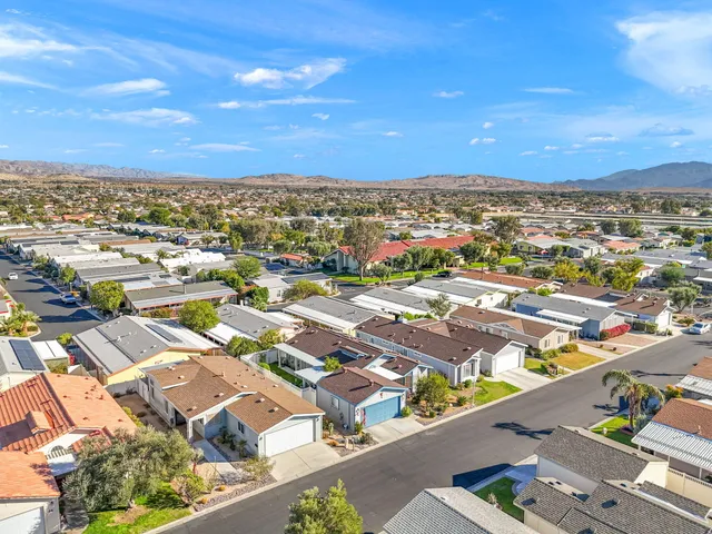 $2,000 | 15300 Palm Drive, Unit 33, Desert Hot Springs, CA 92240