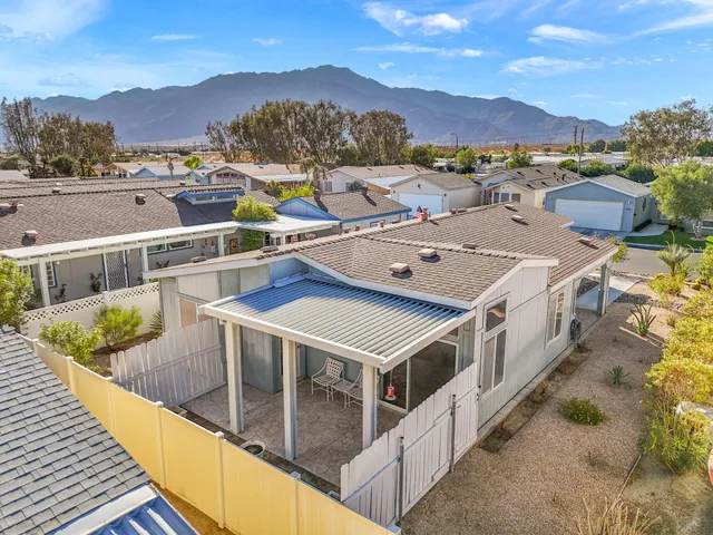 $2,000 | 15300 Palm Drive, Unit 33, Desert Hot Springs, CA 92240