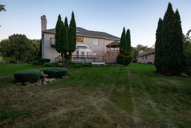 a view of a outdoor space