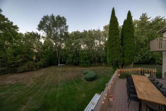 $1,200,000 | 420 Ford Lane, Bartlett, IL 60103