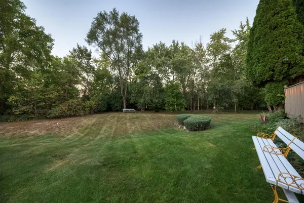 $1,200,000 | 420 Ford Lane, Bartlett, IL 60103