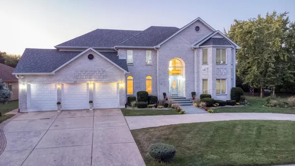 $1,200,000 | 420 Ford Lane, Bartlett, IL 60103