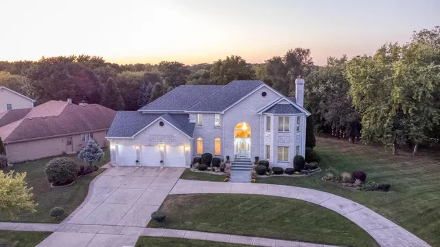 $1,200,000 | 420 Ford Lane, Bartlett, IL 60103