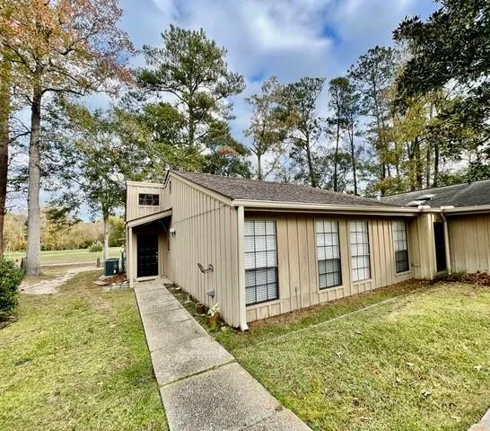 $217,000 | 56 North Court Villa Drive, Unit 56, Mandeville, LA 70471