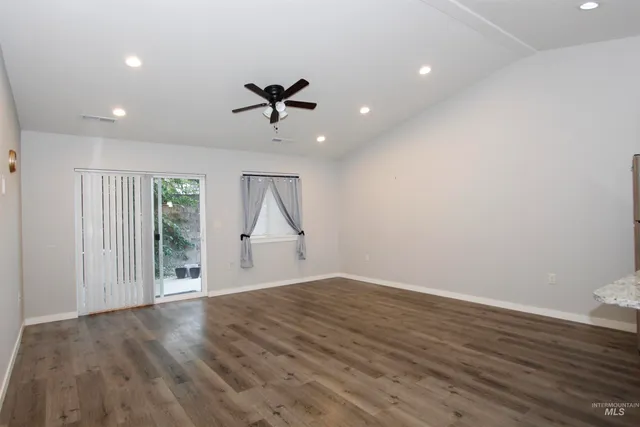 $319,900 | 3434 5th Street, Unit B, Lewiston, ID 83501