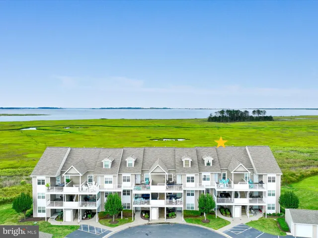 $407,000 | 30112 Big Marsh Court, Unit 6503, Ocean View, DE 19970