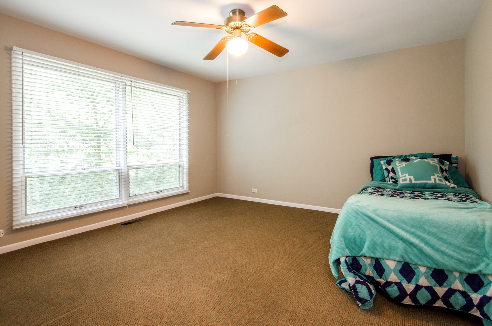 53 Bluff Road Trout Valley, IL 60013 - Photo 13 of 33