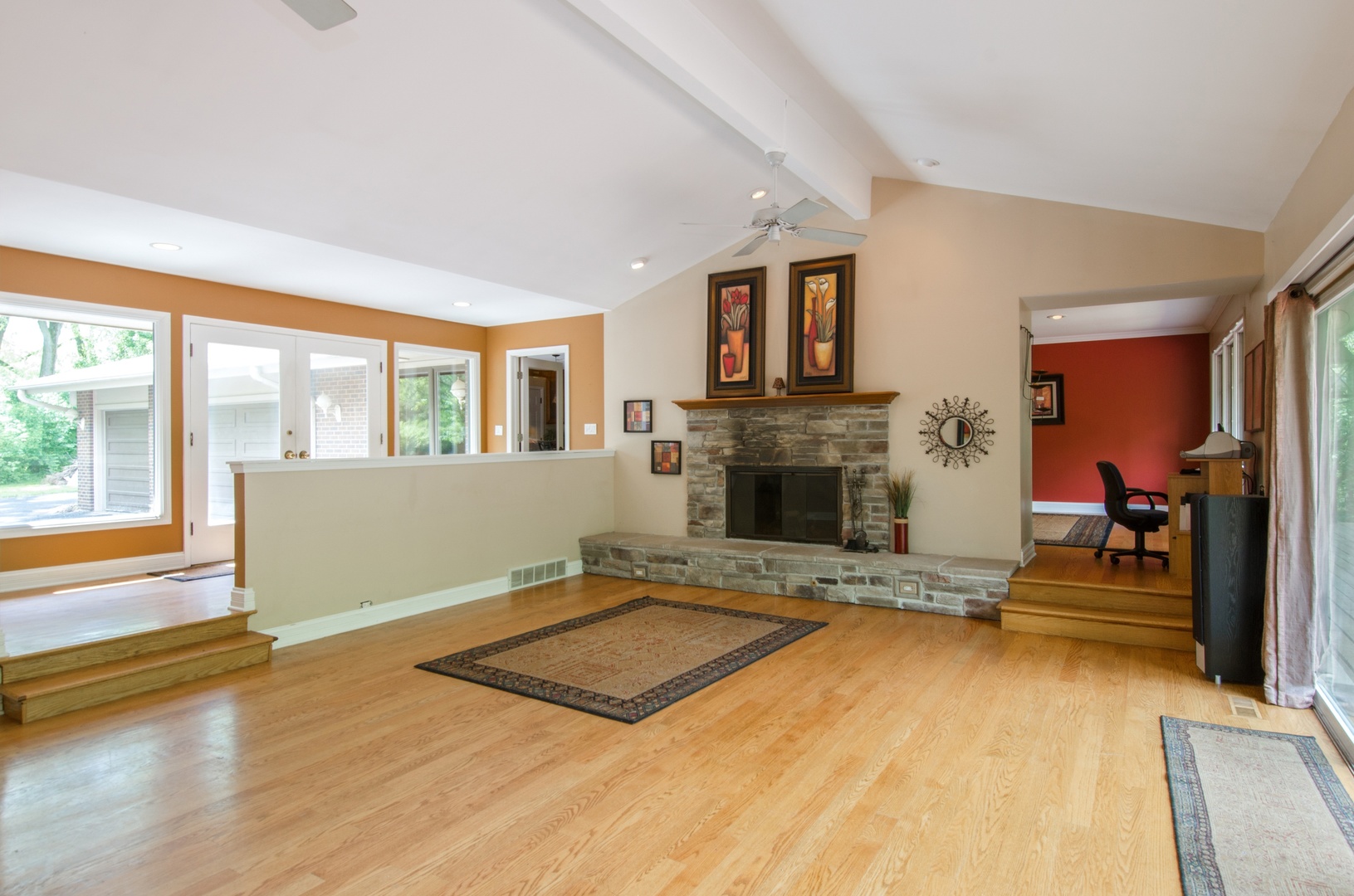 53 Bluff Road Trout Valley, IL 60013 - Photo 5 of 33