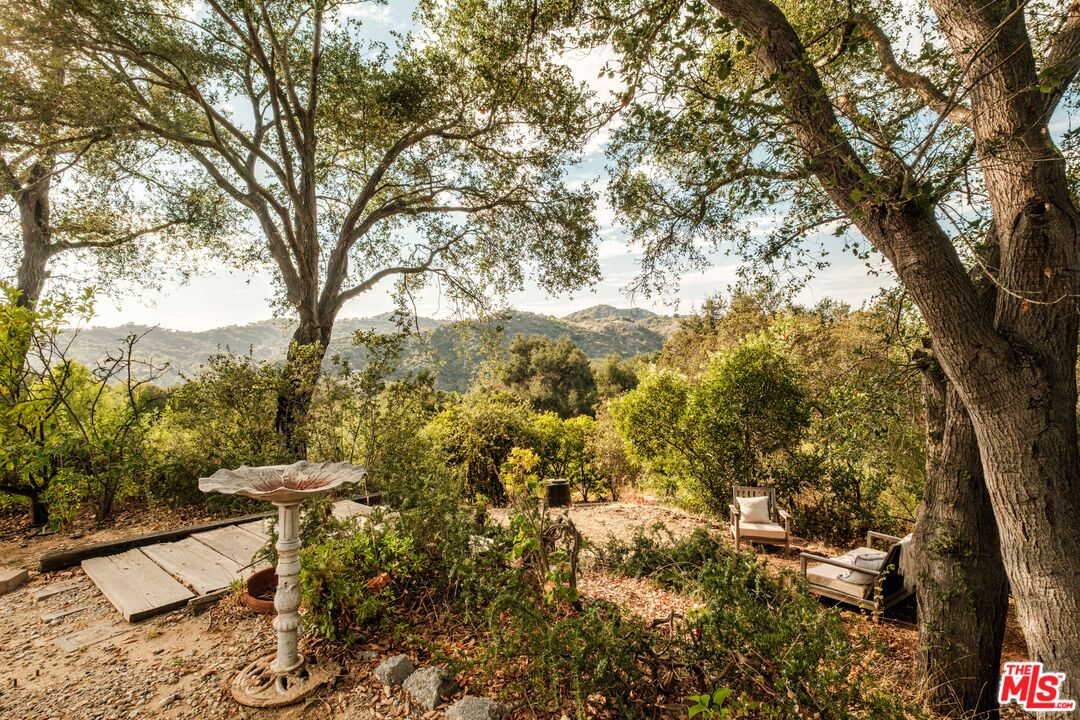 21269 Entrada Road Topanga, CA 90290 - Photo 55 of 73