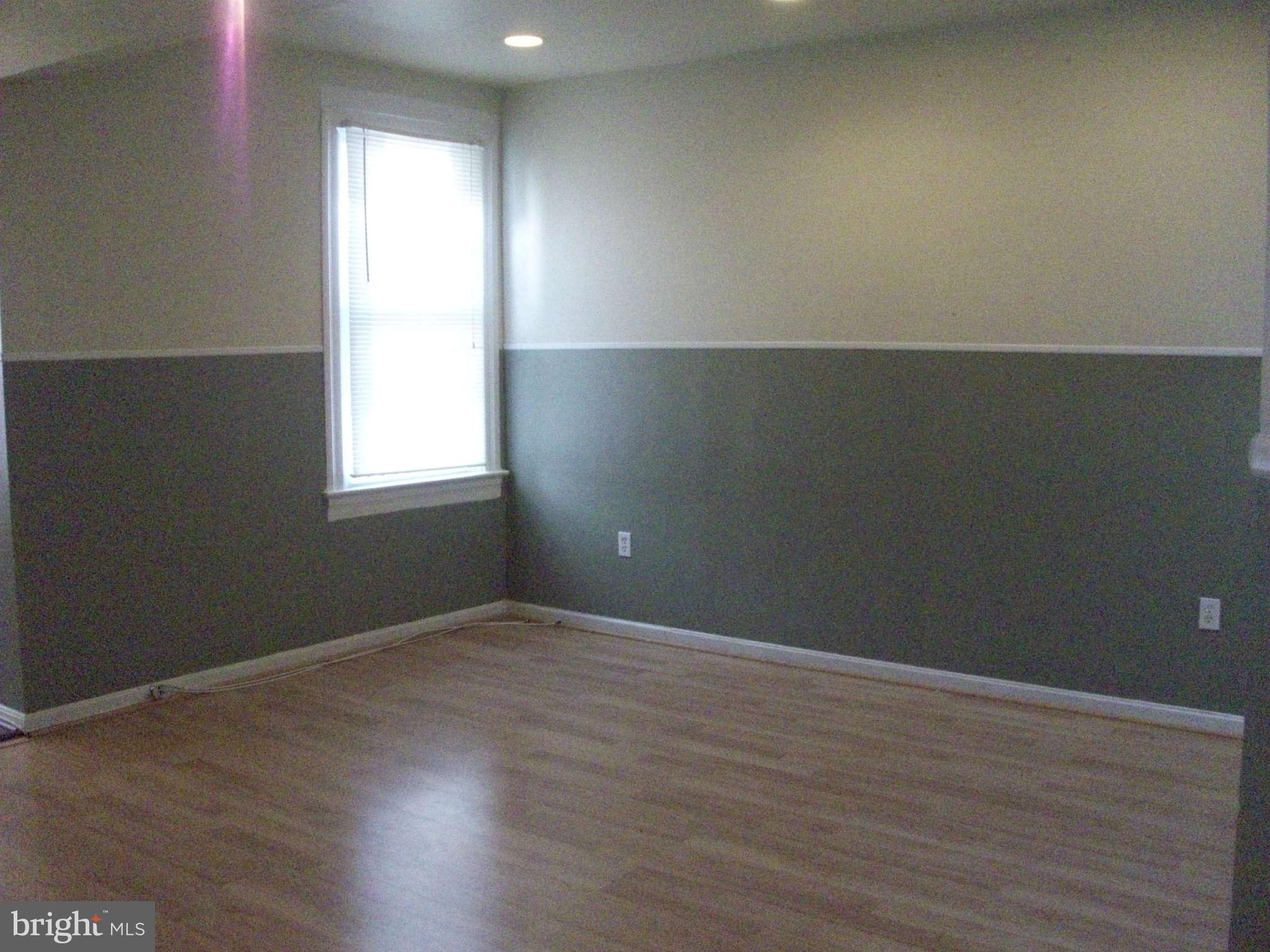 1111 Mt Olivet Road Northeast Washington, DC 20002 - Photo 10 of 15 Upper level living room