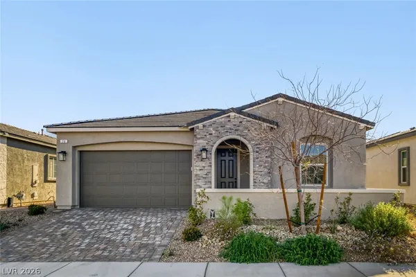 $3,000 | 76 Tatahatso Point Street, Henderson, NV 89011