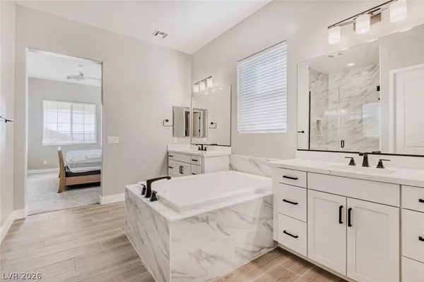 $3,000 | 76 Tatahatso Point Street, Henderson, NV 89011
