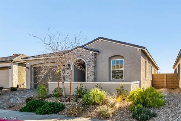 $3,000 | 76 Tatahatso Point Street, Henderson, NV 89011