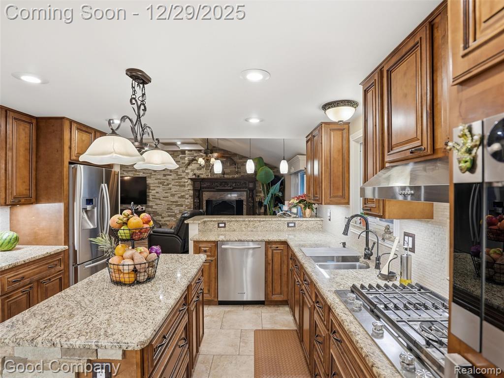 25625 Napier Road South Lyon, MI 48178 - Photo 10 of 60 Gallery Image 10