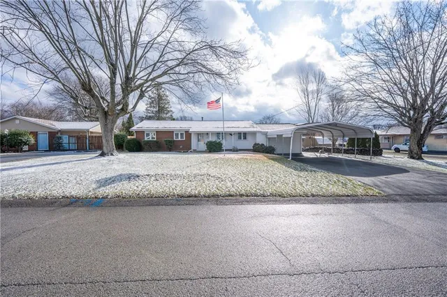 $175,000 | 222 Ridgefield Drive, Greensburg, PA 15601