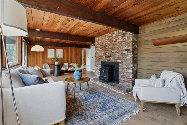 $569,000 | 56 Piscataqua Road, Dover, NH 03820