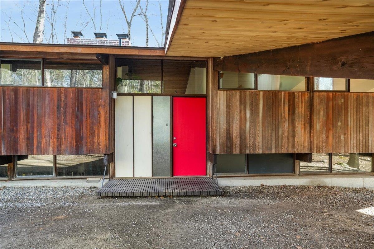 56 Piscataqua Road Dover, NH 03820 - Photo 38 of 60