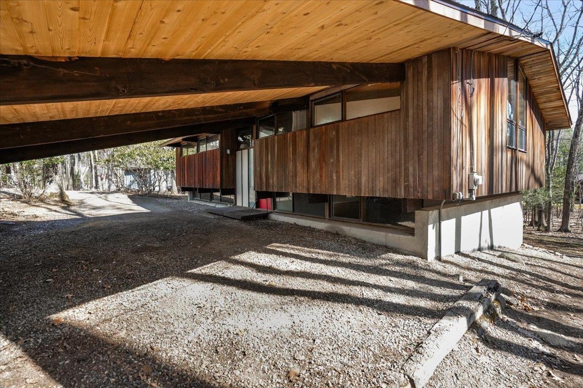 56 Piscataqua Road Dover, NH 03820 - Photo 40 of 60