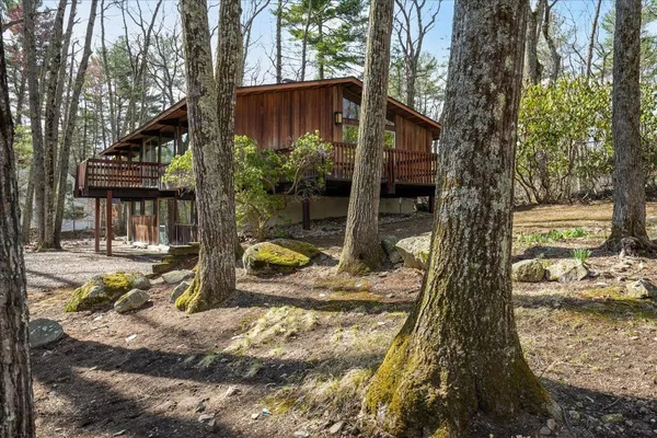 $569,000 | 56 Piscataqua Road, Dover, NH 03820