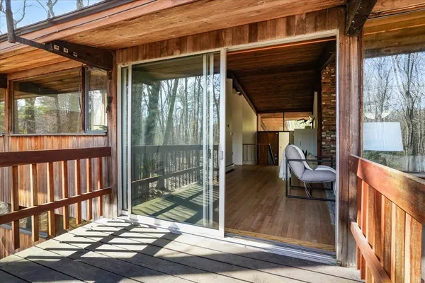 $569,000 | 56 Piscataqua Road, Dover, NH 03820