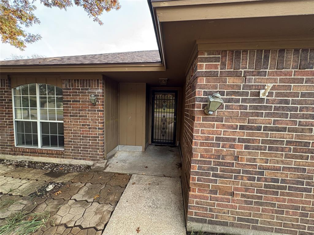 1838 West Taylor Street Sherman, TX 75092 - Photo 2 of 33 a view of entrance
