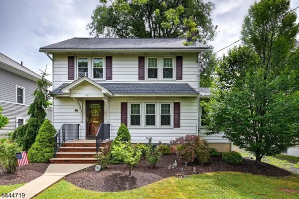 $519,000 | 220 North Bridge Street, Somerville, NJ 08876