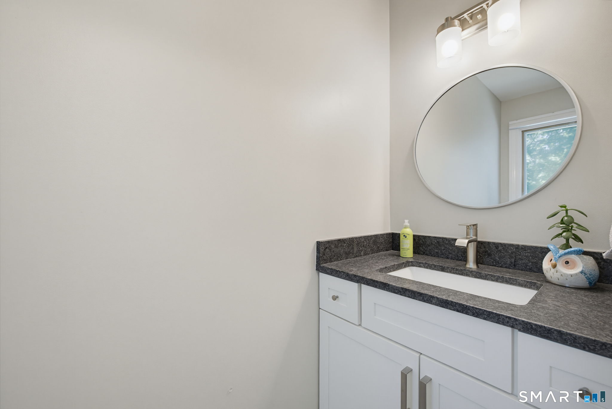 212 Cold Spring Road Avon, CT 06001 - Photo 21 of 39