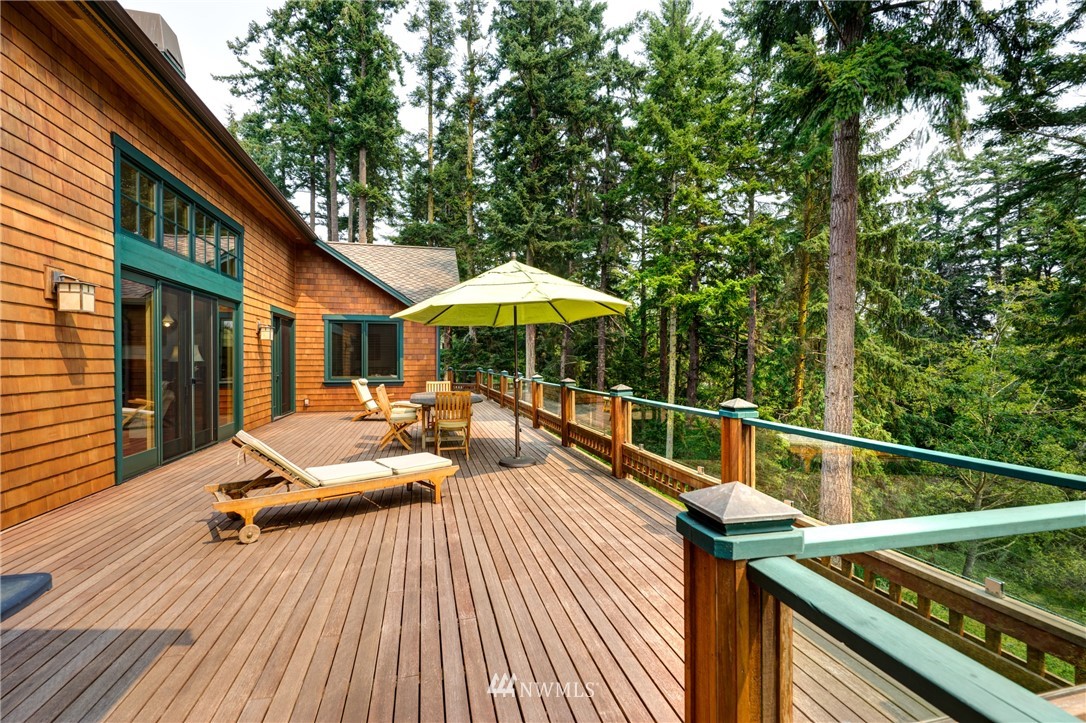15118 Deception Road Anacortes, WA 98221 - Photo 7 of 25 Gallery Image 7