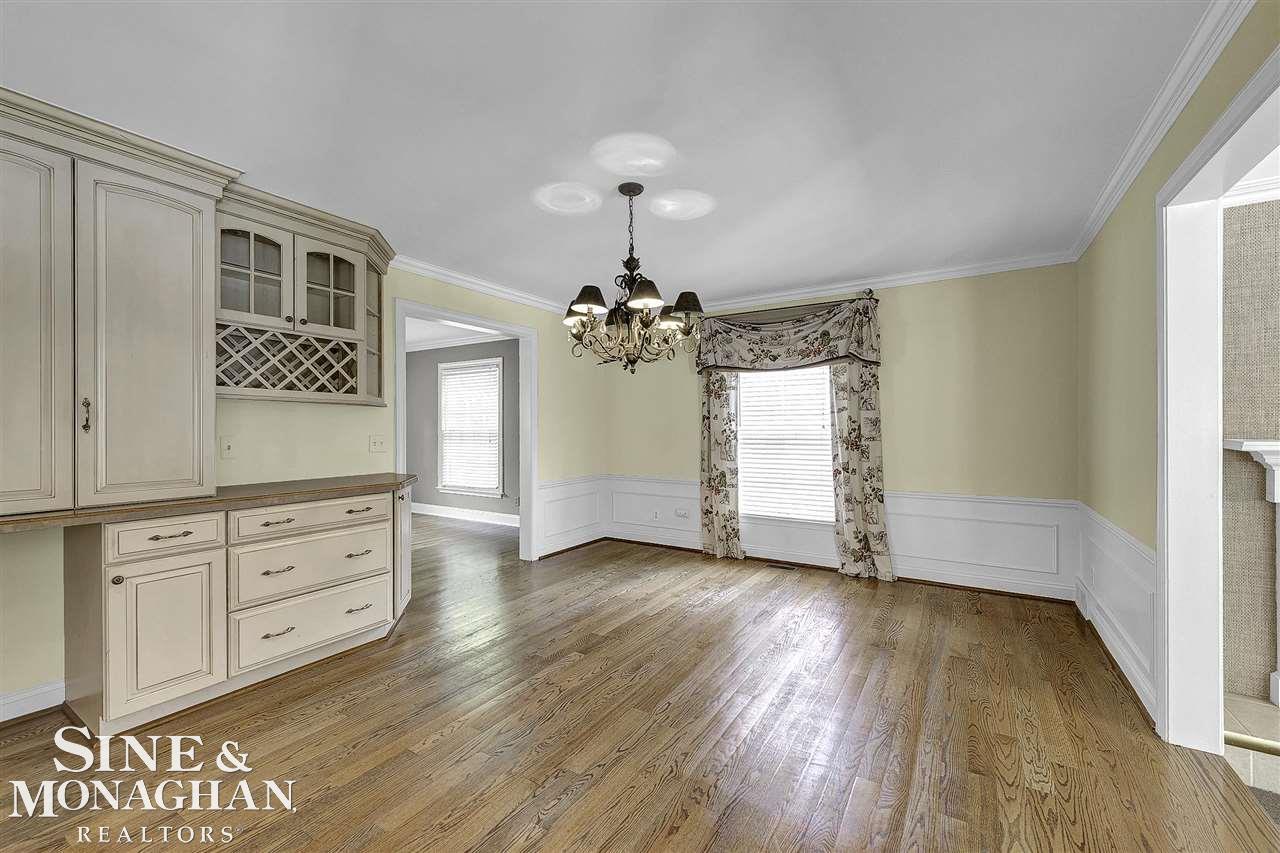 308 Kerby Road Grosse Pointe Farms, MI 48236 - Photo 5 of 32