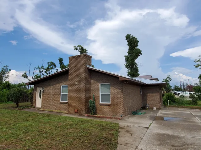 $1,500 | 217 South Jan Drive, Panama City, FL 32404