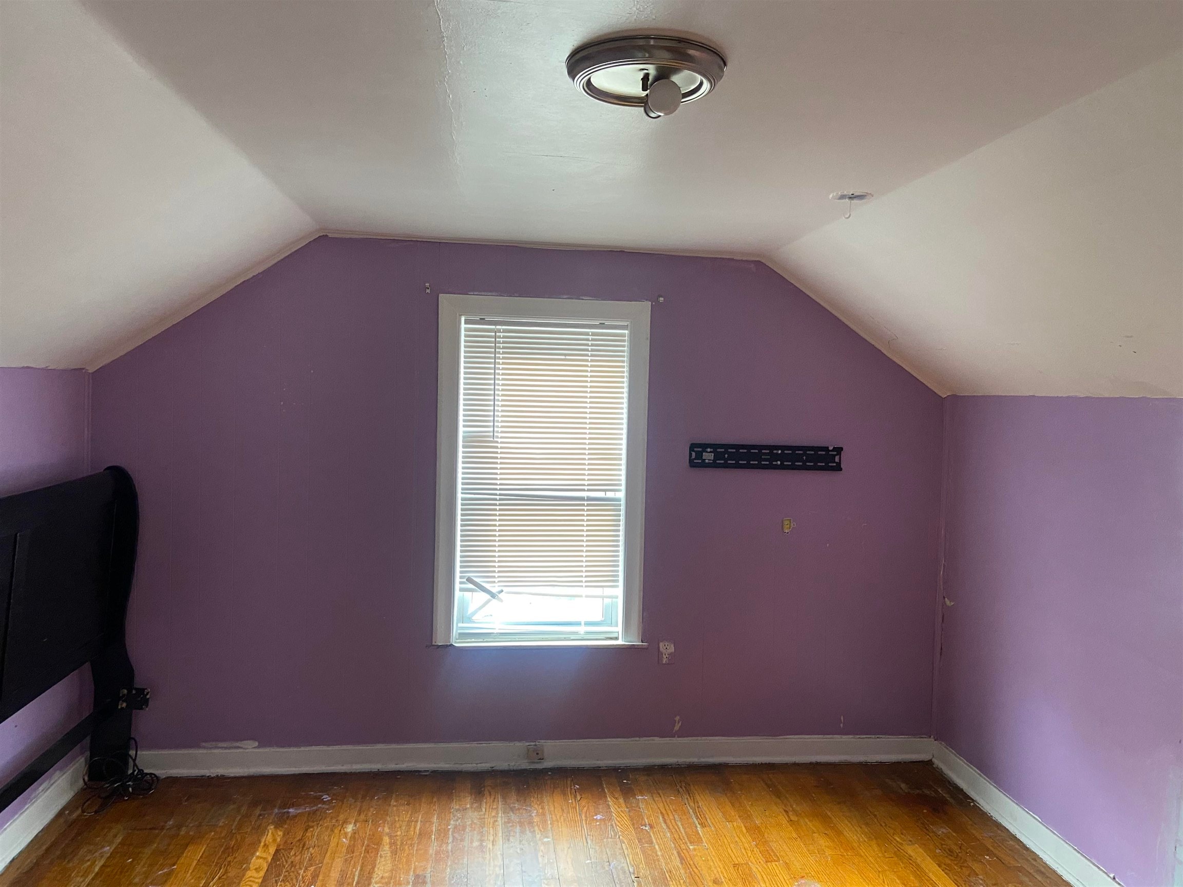 2729 Mackin Road Flint, MI 48504 - Photo 11 of 14 Bedroom