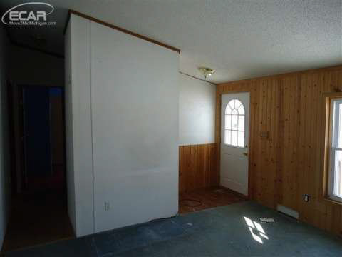 4886 North Lake Road Columbiaville, MI 48421 - Photo 12 of 30 Gallery Image 12