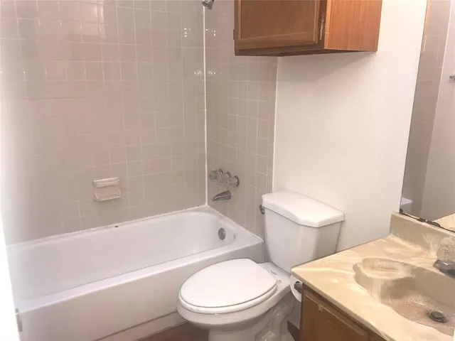 $1,995 | 919 Richards Drive, Cedar Hill, TX 75104